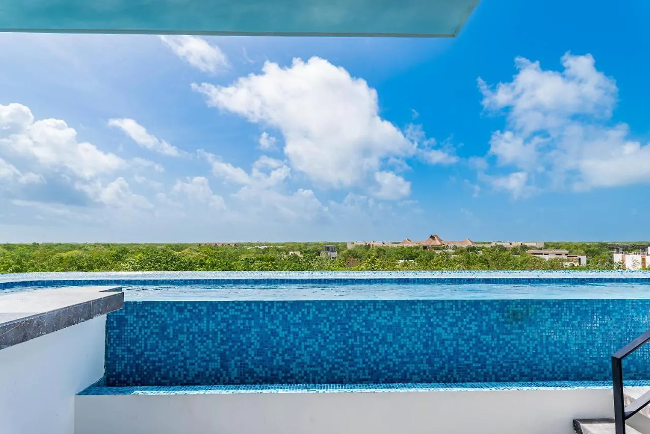 Top Location, Rooftop Pool And Gym With Jungle View, Elle Tulum Apartment