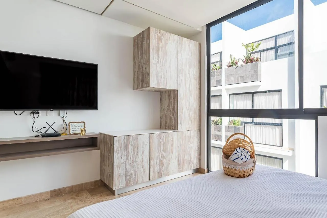 Top Location, Rooftop Pool And Gym With Jungle View, Elle Tulum Apartment